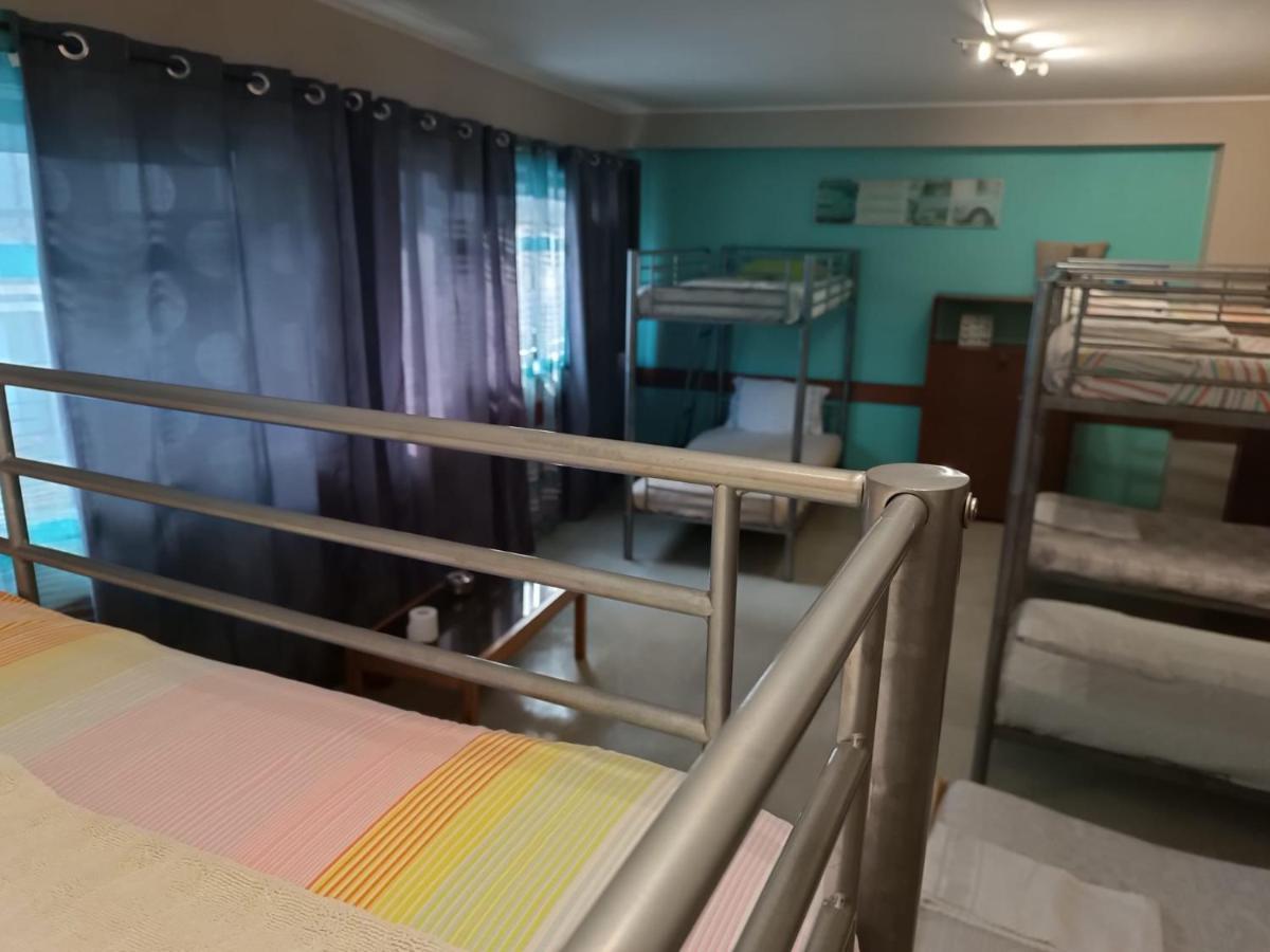 City Drops Hostel Aliados Private Room Porto Luaran gambar